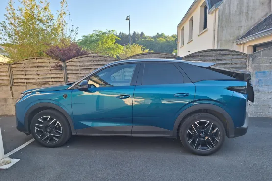chauffeur vtc quimper et partout en bretagne en suv peugeot